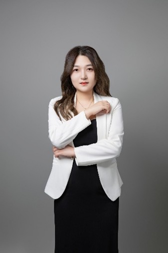 陈美伊.jpg